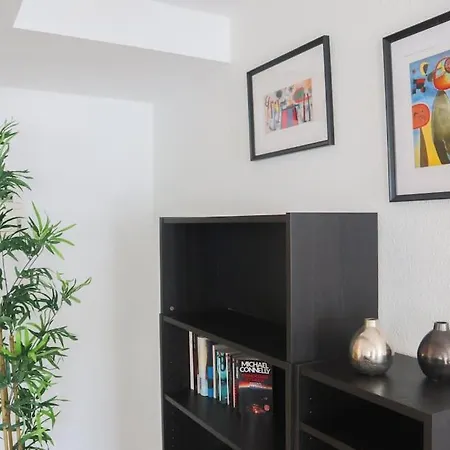 Le Contemporain, Hypercentre Apartament