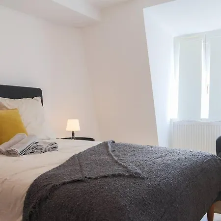 Le Contemporain, Hypercentre